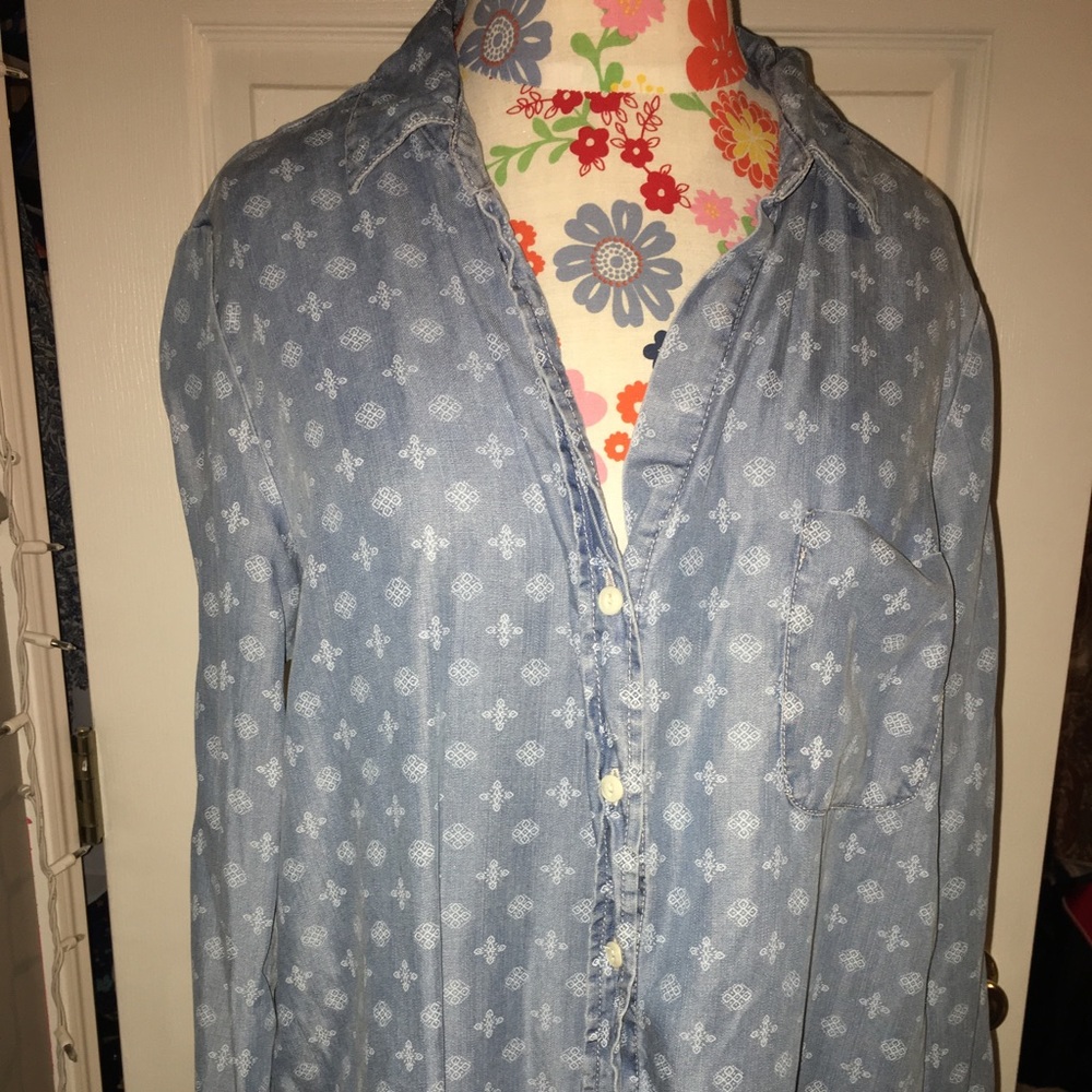 Chambray pattern Button Down Long Sleeve